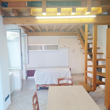 Appartamento In Piazza Moniga del Garda Exterior photo