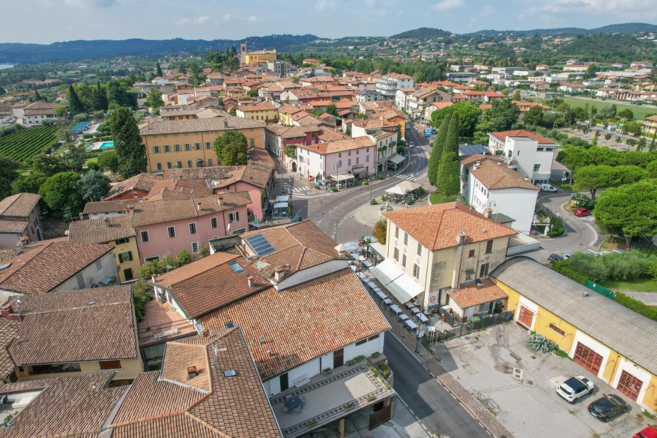 Appartamento In Piazza Moniga del Garda Exterior photo